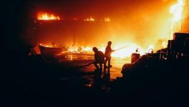 Segmen 1: Gudang Terbakar hingga Bencana Kabut Asap di Indonesia