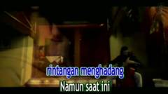 Base Jam - Saat Terapuh (Official Karaoke Video)