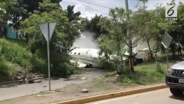 Pesawat Jet Pribadi Tergelincir Di Honduras