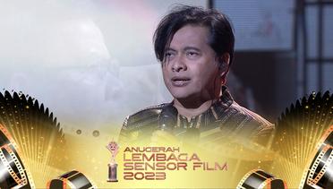 Khidmat!! Armand Maulana Dan Seluruh Tamu Undangan Lantang Nyanyikan "Indonesia Raya" | Anugerah Lembaga Sensor Film 2023