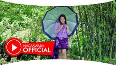 Fitri Carlina - Musim Hujan Musim Kawin (Official Music Video NAGASWARA) #dangdut