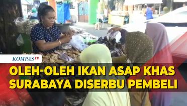 Oleh-Oleh Ikan Asap Khas Surabaya Ramai Pembeli, Penjual Raih Omzet Jutaan Rupiah per Hari