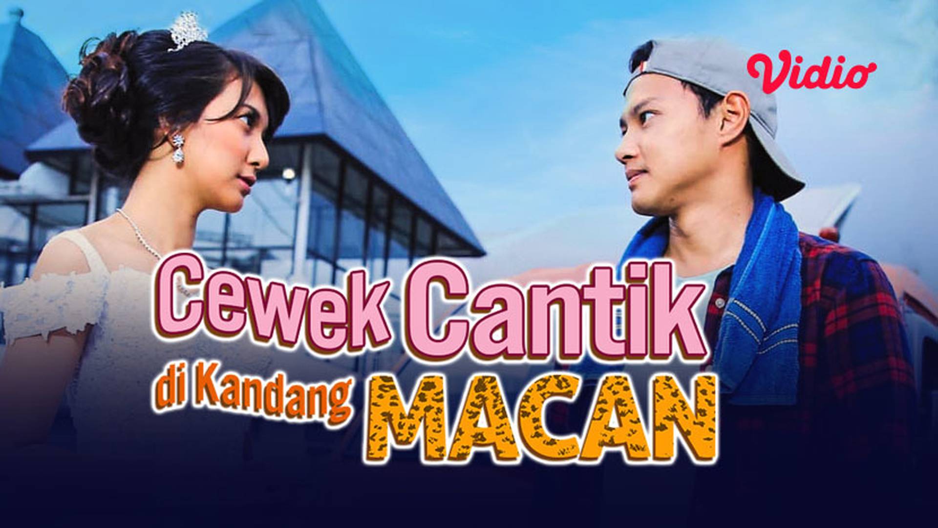 Cewek Cantik di Kandang Macan