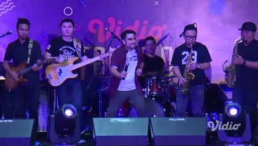 Abdul and The Coffee Theory - Happy Ending (VIDIO Fair 2.0)