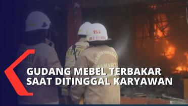 Gudang Mebel di Duren Sawit Ludes Terbakar Saat Ditinggal Karyawan, Diduga Akibat Korsleting Listrik