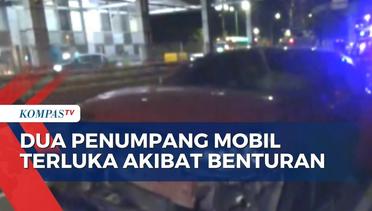 Melaju Kencang Menuju Slipi, Mobil Sedan Tabrak Separator Transjakarta di Gatot Subroto!