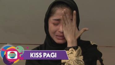 Kiss Pagi - BANJIR AIR MATA! Dewi Perssik tak Henti Menangis Disamping Jenazah Ayahanda
