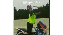 Hitzz - Keahlian Tingkat Dewa Seorang Polisi (keren abis)