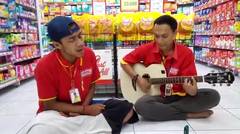 Petugas Alfamart gokil cover lagu barat