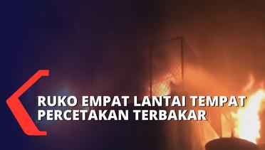 Diduga Korsleting Listrik, Ruko Empat Lantai Tempat Percetakan di Jakarta Barat Ludes Terbakar