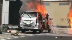 Mobil Terbakar Di Sulawesi Selatan!!