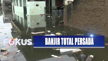 Ketinggian Banjir di Perumahan Total Persada Masih 80 Cm