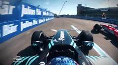 Too Close For Comfort! (Cinematic Highlights- Berlin Race 2) - Formula E
