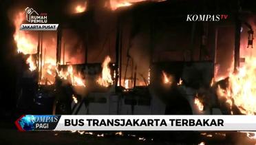 Bus Transjakarta Terbakar di Dekat Pasar Baru