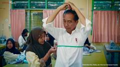 Kemeja Putih Buatan Pelajar SMK untuk Presiden Jokowi