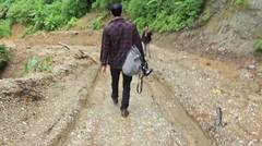 Wartawan Terjun Ke Desa Terpencil di Aceh