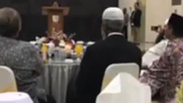 Dr Zakir Naik di Makassar Disambut Dengan Tilawah Quran 10 April 2017