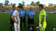 Koin tos aneh di laga Kolombia vs Uruguay