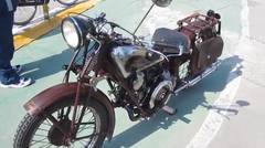 sepeda motor antik