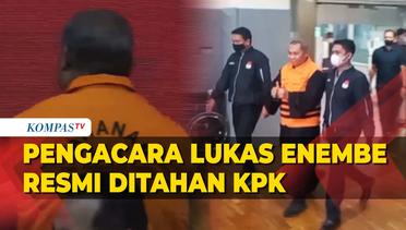 Detik-Detik KPK Tahan Pengacara Lukas Enembe, Sempat Acungkan Jempol!