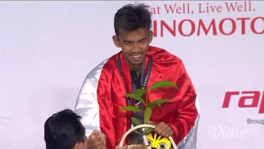 Victory Ceremony Men's 50m Butterfly - Triady Fauzi Sidiq Raih Medali Perak