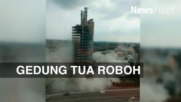 NEWS FLASH: Kawasan Gedung Roboh di Bintaro Belum Aman