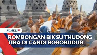 Tiba di Candi Borobudur, Para Biksu Thudong dari Thailand Langsung Gelar Puja Bakti