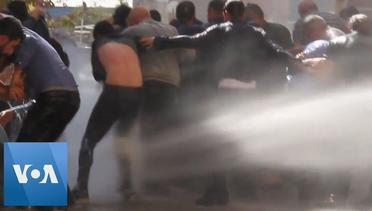 Police Use Water Cannons on Protestors in Diyarbakir Amid Turkish Offensive into Northeast Syria