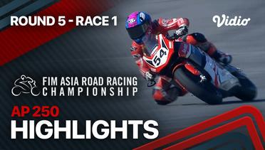 Highlights | Asia Road Racing Championship 2023: AP250 Round 5 - Race 1 | ARRC