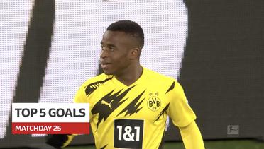 5 Gol Terbaik Pekan 25 Bundesliga, Hadir Torehan Wonderkid Borussia Dortmund, Youssoufa Moukoko