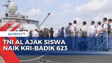 HUT ke-78 TNI, Para Pelajar Diajak Naik KRI Badik-623 Mengitari Teluk Balikpapan