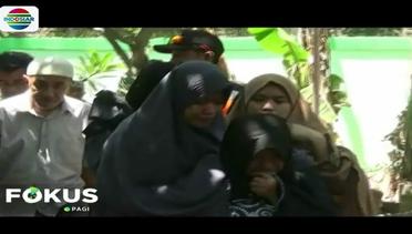 Isak Tangis Keluarga Iringi Pemakaman Penyelam Syachrul Anto di Surabaya - Fokus Pagi