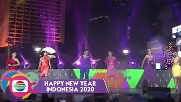 Pantura Angels Bikin Panas Malam Tahun Baru Lewat "Disana Menanti Disini Menunggu" - Happy New Year 2020