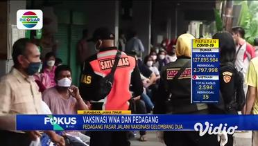 Vaksinasi Gelombang Kedua Pedagang di Surabaya
