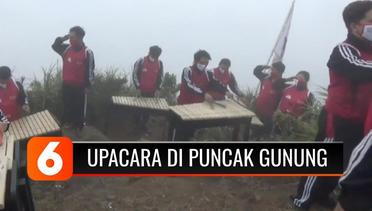 Sejumlah Pemuda di Minahasa Utara Menggelar Upacara Kemerdekaan RI di Puncak Gunung