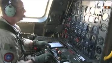 Boeing B-29 -Fifi- Cockpit Checklist Run-through, Engine Start and Take-off! - YouTube