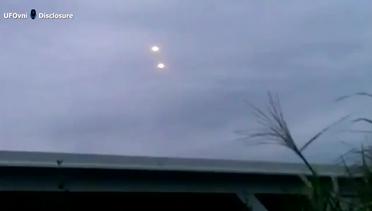 Dua Cahaya Menyatu Kemudian Memudar, UFO?