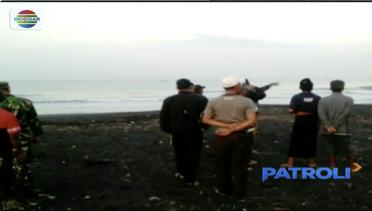 Lakukan Ritual di Pantai Paseban, 2 Warga Probolinggo Terseret Ombak - Patroli Siang