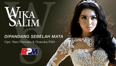 Wika Salim - Dipandang Sebelah Mata (Official Music Video)
