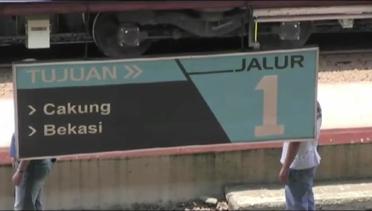 KRL Jatinegara-Bogor Anjlok di Perlintasan Stasiun Jatinegara – Liputan6 Petang