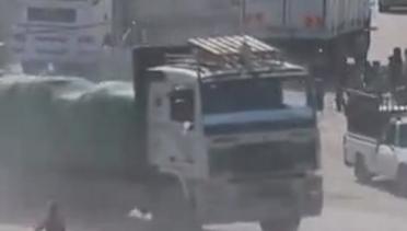 Konvoi Truk bantuan Kembali Masuk Gaza Lewat Gerbang Rafah