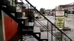 Begini Dahsyatnya Banjir di Kota Bandung, Mobil Terseret dan Jalanan Bak Sungai Berarus Deras [Low, 360p]