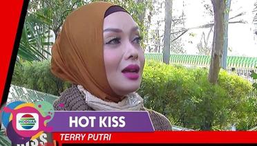 Terry Putri Pernah Jadi Korban Pelecehan [Hot Kiss 2020]