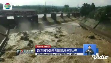 Terbawa Arus Sungai dari Bogor, Sampah Menumpuk di Pintu Air Manggarai - Fokus