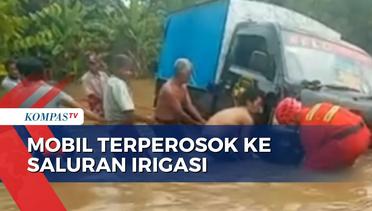 Jalan di Kabupaten Maros Direndam Banjir, Mobil Pikap Bermuatan Sayur Terperosok ke Saluran Irigasi!