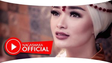Zaskia - Ramadhan - Official Music Video NAGASWARA