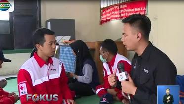 Tim Relawan Kesehatan Pantau Bocah Berkebutuhan Khusus di Pengungsian Tsunami Banten - Fokus