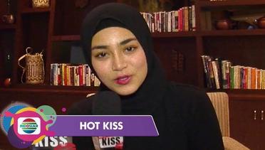 Mengenal Sosok Uyaina Arshad - Hot Kiss