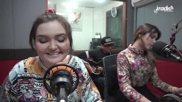 (LIVE) Jebe Petty - Mantan Terindah (Cover Raisa)