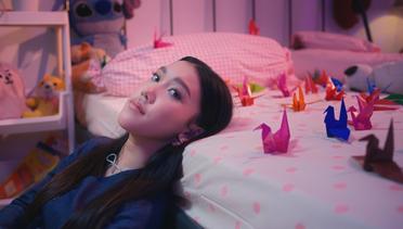 Jenaka Mahila - Teman Sejati? (Official Music Video)